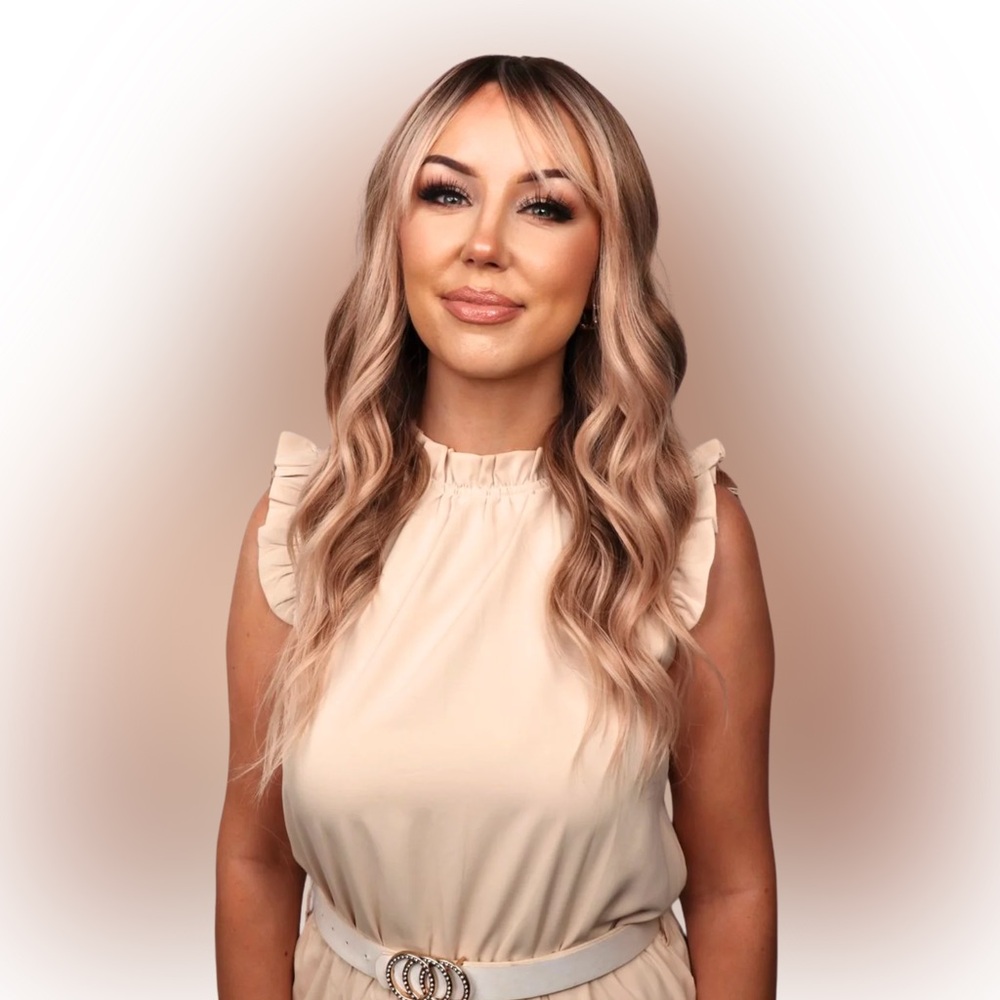 👑Chelsey Smith👑
Kylie with Fringe Apricot